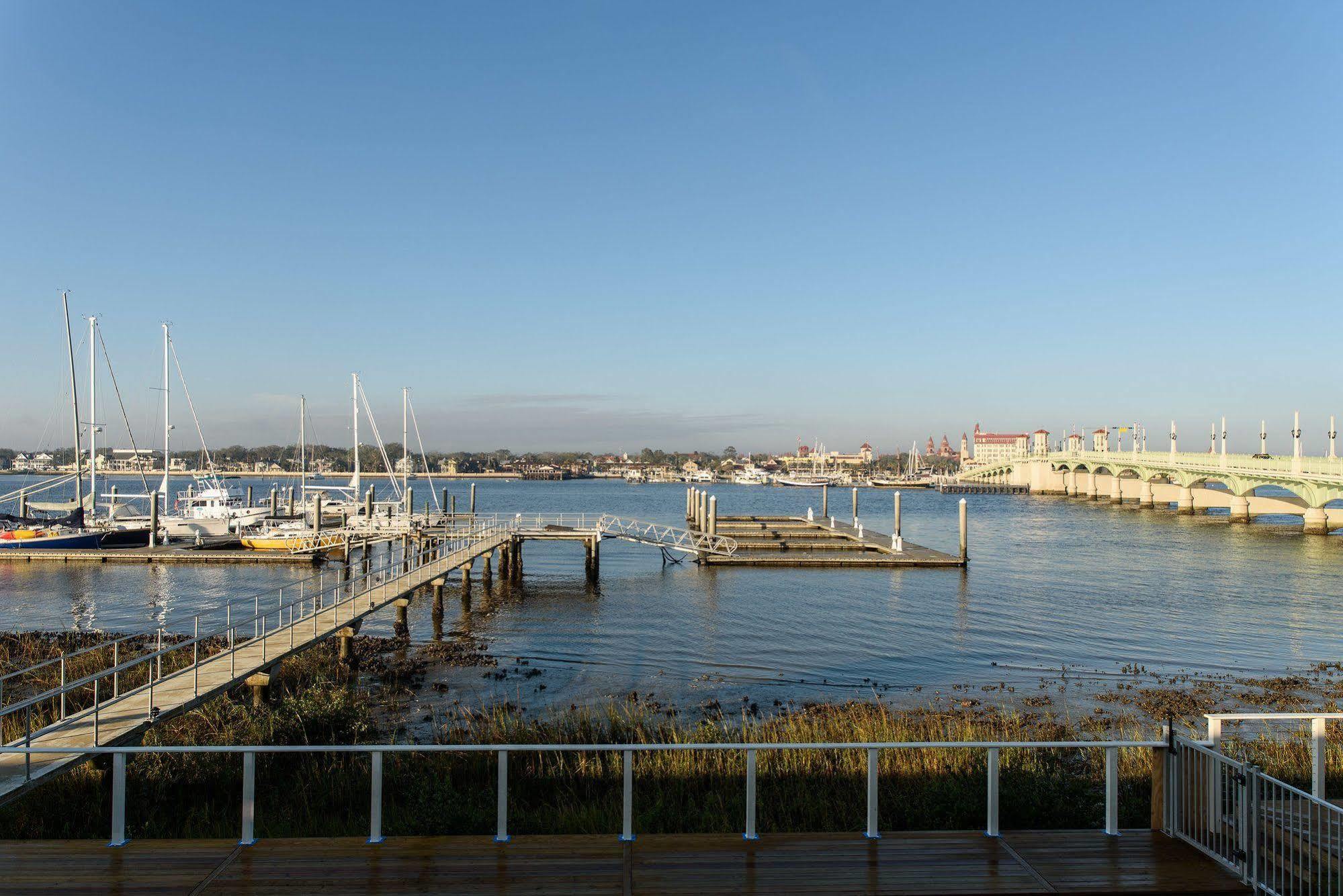 Marker 8 Hotel And Marina Сент Августин Екстериор снимка